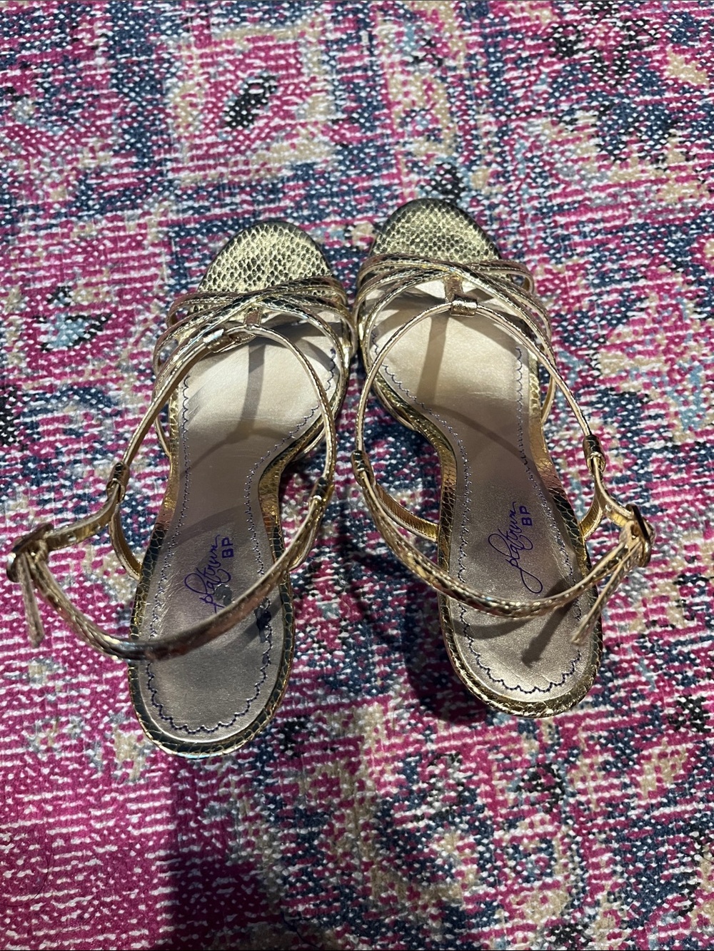 Shoes - Picture 8 of 8